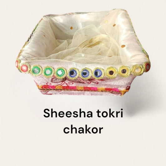 Sheesha Tokri Chakor (Item No:-2210)